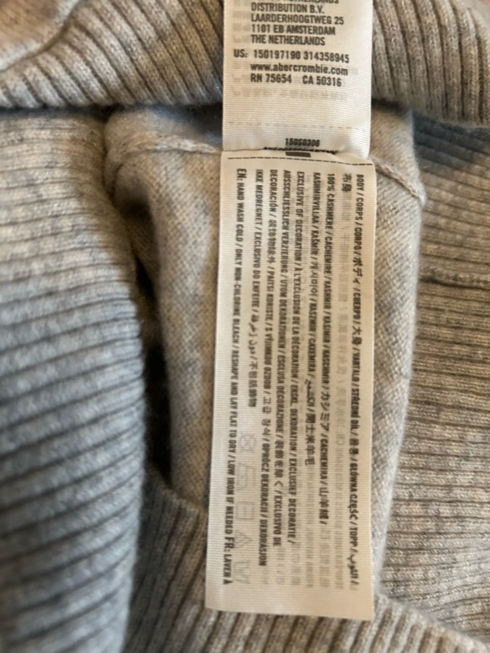 Abercrombie Gray Zip-Up cashmere Hoodie Sweater - Picture 2 of 3